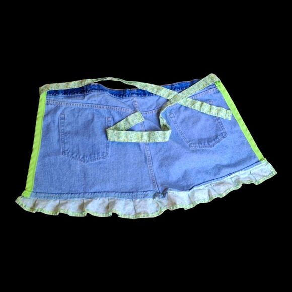 Recycled Upcycled Repurposed Wrangler Jeans Apron Pockets BBQ chef Waist Tie - Picture 4 of 11